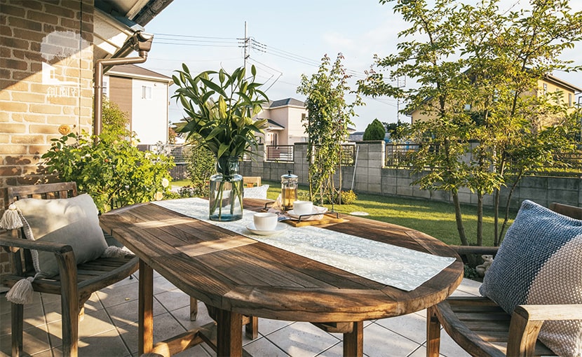 群馬県　富岡市　タイルデッキ